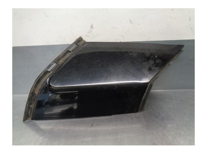 Recambio de molduras traseras para land rover evoque 2.2 sd4 cat referencia OEM IAM BJ3229149AB  