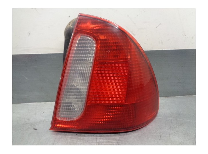 Recambio de piloto trasero derecho para mg mg zs 1.8 16v cat referencia OEM IAM 18K4F 4 PUERTAS