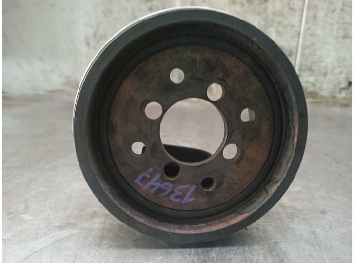 Replacement crankshaft pulley for Ford Mondeo Saloon (GD) 1.8 turbodiesel CAT OEM IAM reference C9A2A98101S 