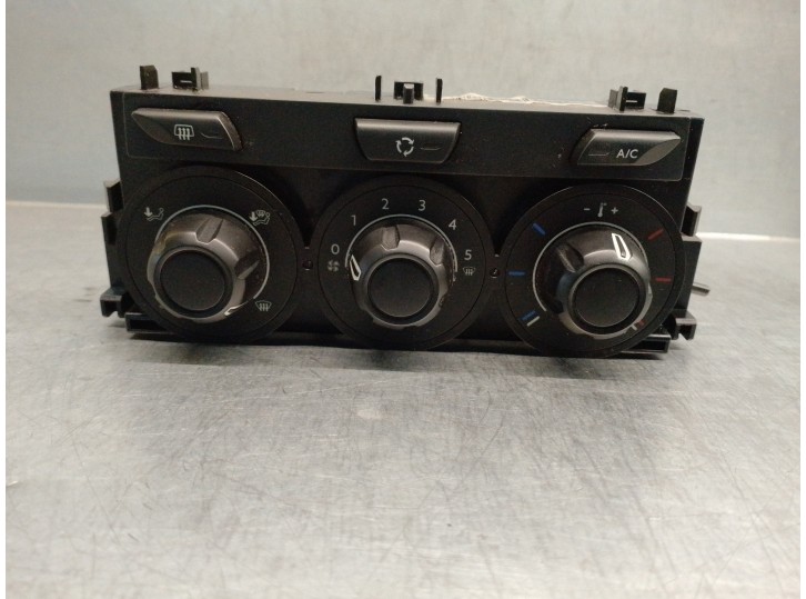 Recambio de mando calefaccion / aire acondicionado para citroën c3 ii 1.2 12v referencia OEM IAM 9675400180  