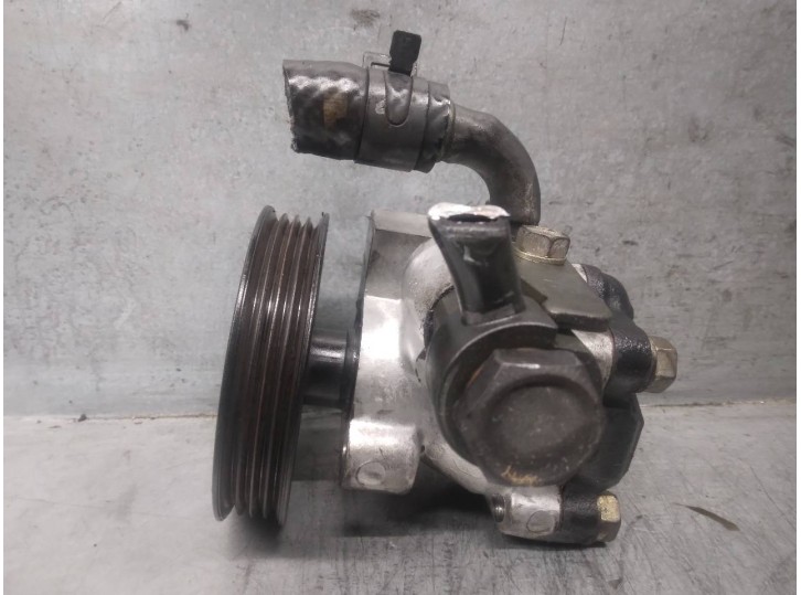 Recambio de bomba servodireccion para seat ibiza (6k) 1.9 diesel (1y) referencia OEM IAM 5711022002 YS7G09 YOUNG SHIN