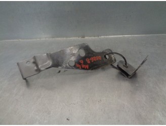 Recambio de refuerzo lateral para land rover range rover velar 2.0 diesel cat referencia OEM IAM J8A216E128AA 