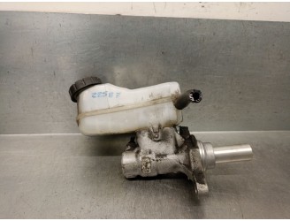 Recambio de bomba freno para dacia duster (hm_) 1.6 sce 115 (hmm1) referencia OEM IAM 460918629R 460918629R 1227083S01 MANN HUMM