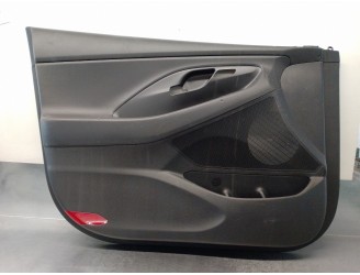Recambio de guarnecido puerta delantera izquierda para hyundai i30 fastback 2.0 tgdi cat referencia OEM IAM L82301S0020MPP 5 PU