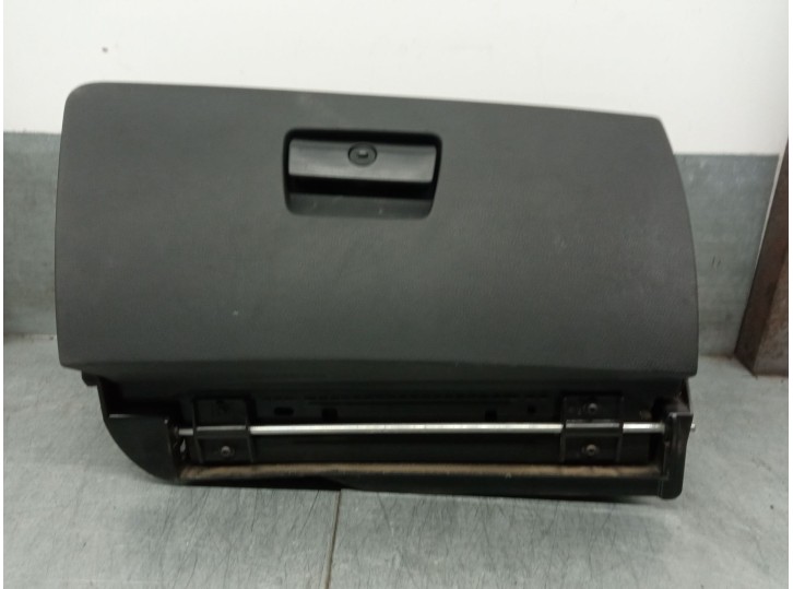 Recambio de guantera para bmw 3 coupé (e92) 320 d referencia OEM IAM 51167075479  72758411