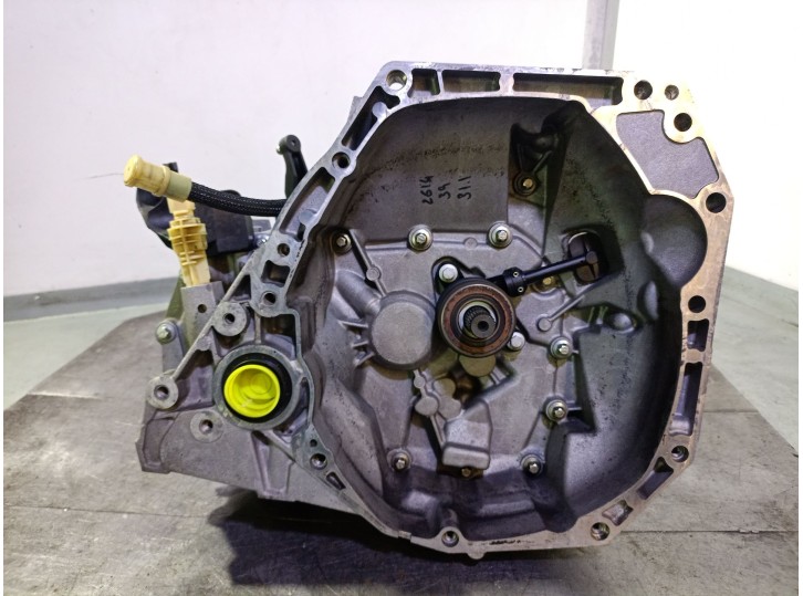Recambio de caja cambios para dacia duster (hm_) 1.6 sce 115 (hmm1) referencia OEM IAM JR5068 320105356R A011525