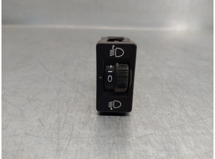 Recambio de mando luces salpicadero para citroën c3 ii 1.2 12v referencia OEM IAM 66186877  