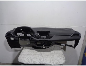 Recambio de salpicadero para hyundai i30 fastback 2.0 tgdi cat referencia OEM IAM 84710G4000TRY NEGRO 