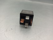 Replacement relay for Seat Ibiza (6L1) 1.9 TDI OEM IAM reference 141951253B 
