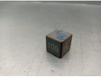 Recambio de rele para seat ibiza (6l1) 1.9 tdi referencia OEM IAM 1J0906381A  