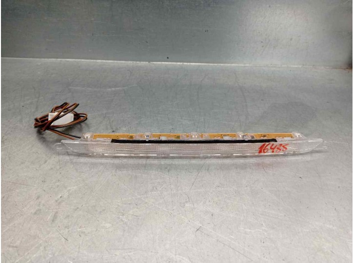 Recambio de luz central de freno para jaguar xf 2.2 diesel cat referencia OEM IAM C2Z1337  