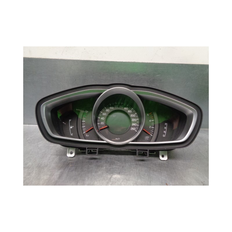 Recambio de cuadro instrumentos para volvo v40 básico referencia OEM IAM 31412872 P31412872 