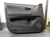 Recambio de guarnecido puerta delantera izquierda para ssangyong korando 2.0 td cat referencia OEM IAM 7220134052 CESTA 5B