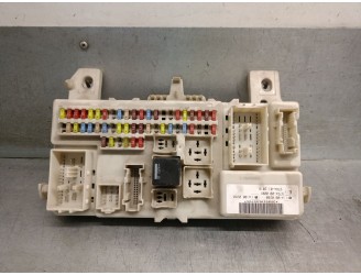 Replacement relay / fuse box for Ford Focus Saloon (CAP) 1.8 TDCi Turbodiesel CAT OEM IAM reference 4M5T14A073DH 
