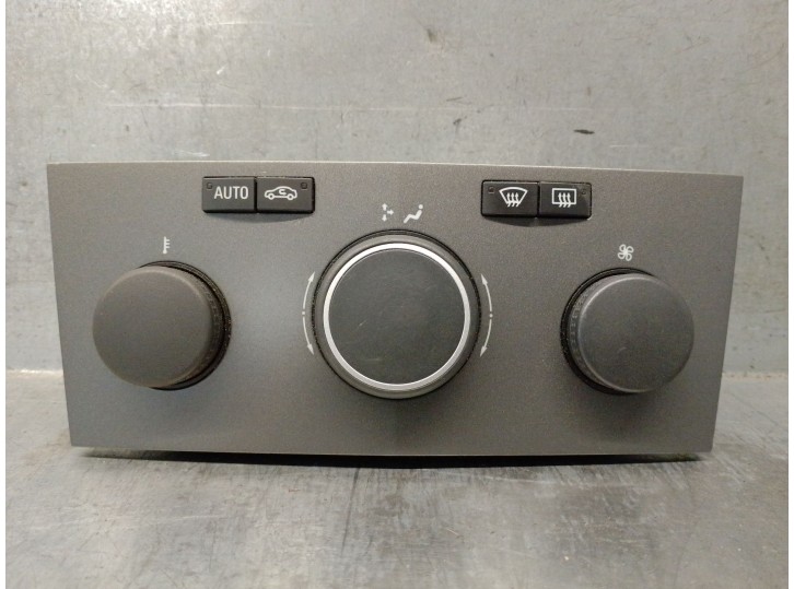 Recambio de mando climatizador para opel zafira / zafira family b (a05) 1.9 cdti (m75) referencia OEM IAM 13168100 90151257 