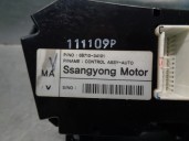 Recambio de mando climatizador para ssangyong korando 2.0 td cat referencia OEM IAM 6871034101 