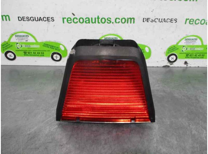 Recambio de faro antiniebla trasero derecho para dacia logan 1.6 16v cat referencia OEM IAM 8200211037 62180701 