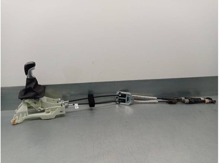 Recambio de palanca cambio para kia stonic (yb) 1.0 t-gdi referencia OEM IAM 43700H8300WK  