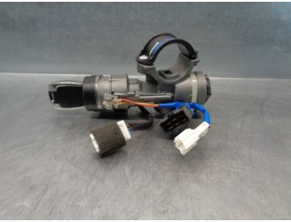 Recambio de conmutador de arranque para ssangyong korando 2.0 td cat referencia OEM IAM 8697034001 