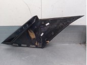 Recambio de molduras traseras para land rover range rover velar 2.0 diesel cat referencia OEM IAM J8A229149A  