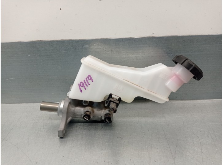 Recambio de bomba freno para kia stonic (yb) 1.0 t-gdi referencia OEM IAM 58510H8210  