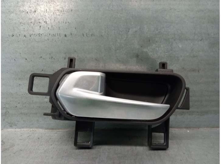 Recambio de maneta interior delantera izquierda para nissan juke (f16_) 1.0 referencia OEM IAM 806715FA6A 806716PA1A P1006314