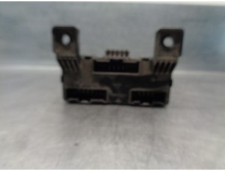 Recambio de modulo electronico para ssangyong korando 2.0 td cat referencia OEM IAM 8215034030  