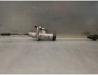 Recambio de bomba embrague para alfa romeo spider (163) 1.8 16v cat referencia OEM IAM 1424894 
