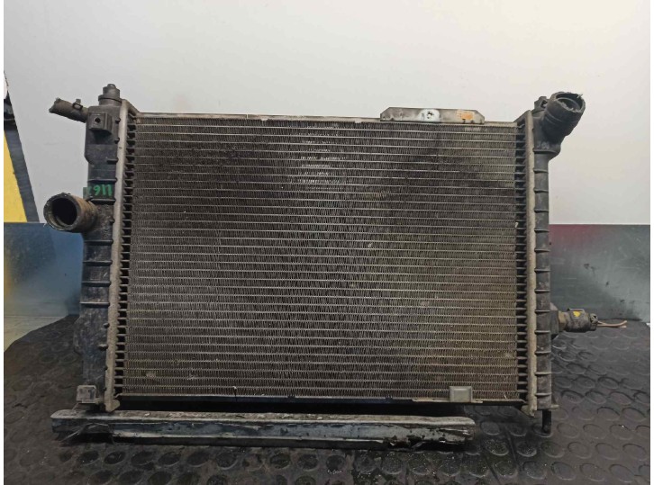 Recambio de radiador agua para opel astra f berlina 1.4 16v referencia OEM IAM 52456308 DRM20012 DENSO