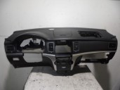Recambio de salpicadero para ssangyong korando 2.0 td cat referencia OEM IAM  NEGRO 