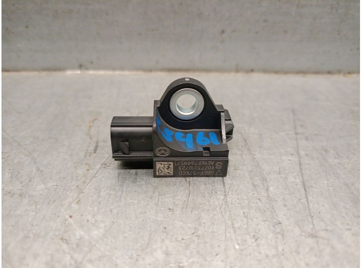 Recambio de sensor impacto para mazda 3 hatchback (bp) 2.0 skyactiv-g m hybrid referencia OEM IAM GBEF57KCO 