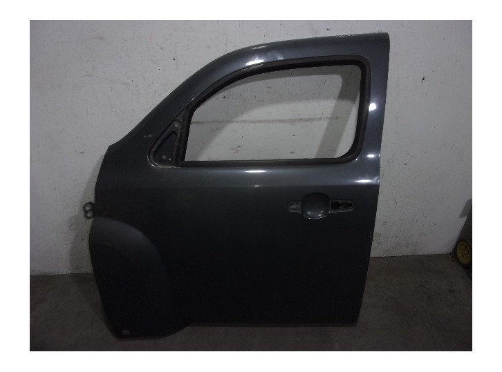 Recambio de puerta delantera izquierda para chevrolet hhr 2.4 16v referencia OEM IAM 20915589 GRIS OSCURO 5 PUERTAS