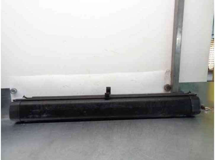 Recambio de bandeja trasera para mercedes-benz clase c (w201) berlina e 190 (201.024) referencia OEM IAM A2016900949 