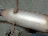 Recambio de tubo escape central para toyota yaris (_p9_) 1.0 vvt-i (ksp90_) referencia OEM IAM 174100Q030 174100Q030 