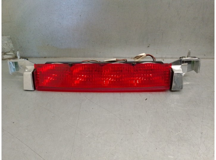 Recambio de luz central de freno para chevrolet hhr 2.4 16v referencia OEM IAM 15287657 16533063 
