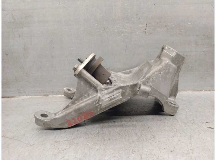 Replacement right engine mount for audi a6 c8 (4a2) 35 tdi mild hybrid OEM IAM reference 4M0199308BQ 4M0199308BQ 