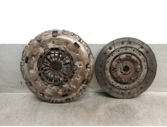 Recambio de kit embrague para jaguar x-type 2.0 d executive referencia OEM IAM 3S717540H2A JDE4964 