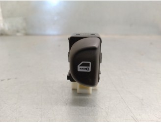 Recambio de mando para chevrolet hhr 2.4 16v referencia OEM IAM 22724901 IZQUIERDO 