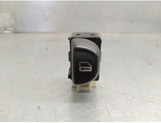 Recambio de mando para chevrolet hhr 2.4 16v referencia OEM IAM 10357163 DERECHO 