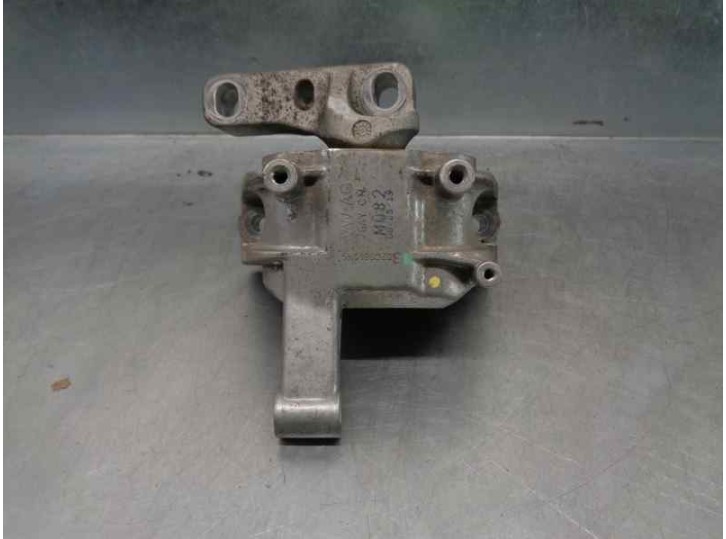 Recambio de soporte motor para volkswagen tiguan (5n1) 2.0 tdi referencia OEM IAM 5N0199262E  