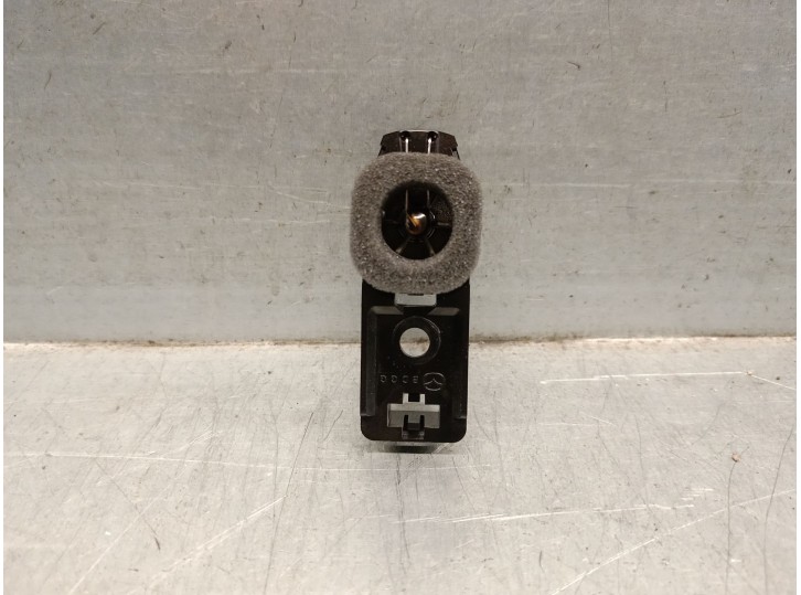 Recambio de sensor para mazda 3 hatchback (bp) 2.0 skyactiv-g m hybrid referencia OEM IAM BDGG61757A  