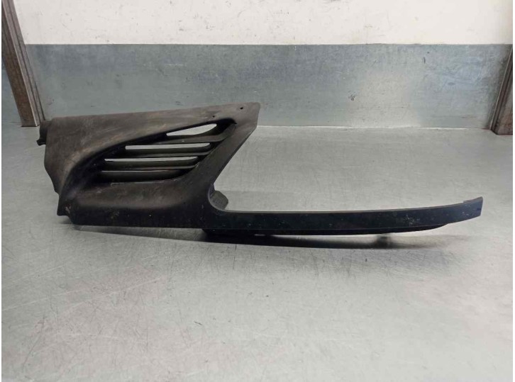 Recambio de rejilla delantera para renault megane i scenic (ja0) 1.9 dti diesel cat referencia OEM IAM 7700834200 IZQUIERDA 