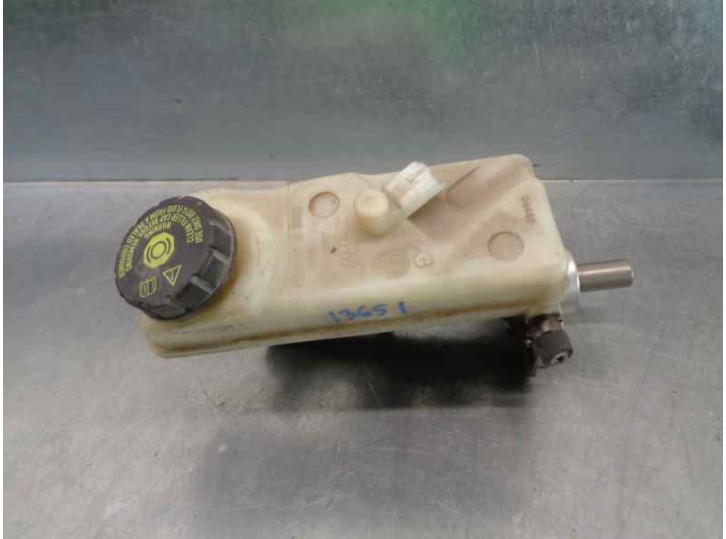 Recambio de bomba freno para renault megane ii coupe/cabrio 1.6 16v referencia OEM IAM 7701207697  