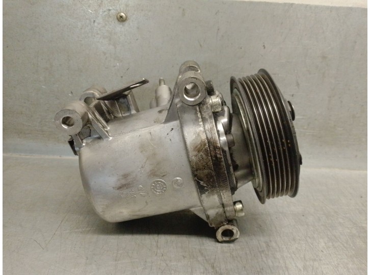 Replacement air conditioning compressor for Citroën C-Elysée 1.6 HDi FAP OEM IAM reference 9806599380 9673653680 