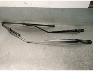 Recambio de brazo limpia delantero derecho para renault captur ii referencia OEM IAM 288866468R 288810776R 