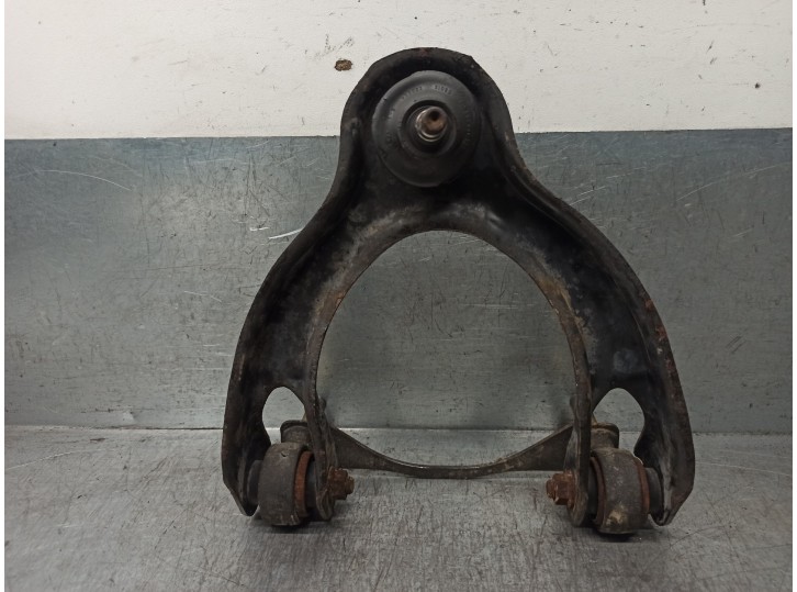 Recambio de brazo suspension superior delantero derecho para mg mg zs 1.8 16v cat referencia OEM IAM 18K4F 