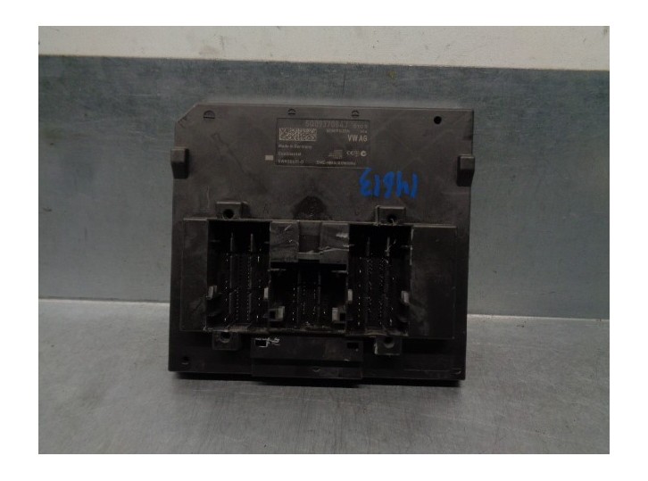 Recambio de modulo confort para volkswagen golf vii lim. (5g1) 1.6 tdi dpf referencia OEM IAM 5Q0937084J 5WK50491 CONTINENTAL