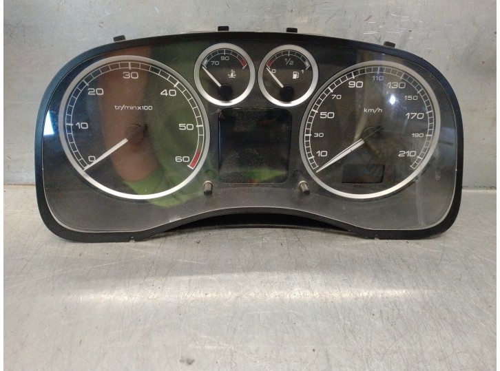 Recambio de cuadro instrumentos para peugeot 307 (s1) 2.0 hdi cat referencia OEM IAM 9655476580 216785036 SAGEM