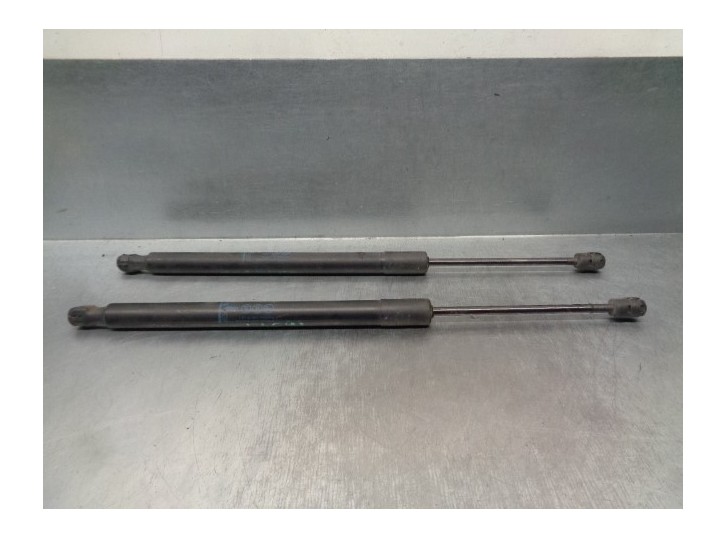 Replacement tailgate / trunk lid struts for Opel Meriva B 1.7 16V CDTi OEM IAM reference 13338367 