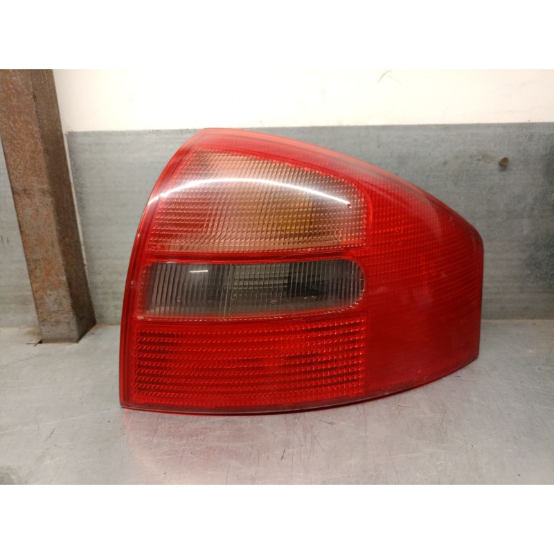Recambio de piloto trasero derecho para audi a6 c5 (4b2, 4b4) 1.8 t referencia OEM IAM 4B5945096 4B5945096 